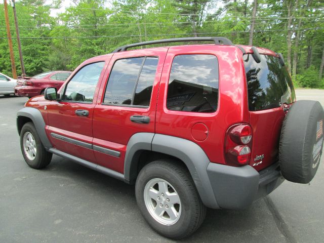 2006 Jeep Liberty Elk Conversion Van