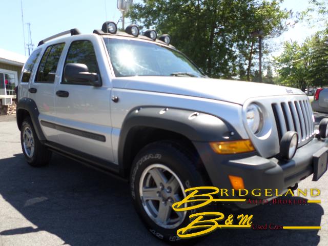 2006 Jeep Liberty 1500 RWD 2000 Down