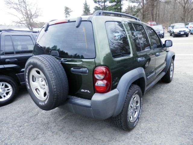 2006 Jeep Liberty Elk Conversion Van