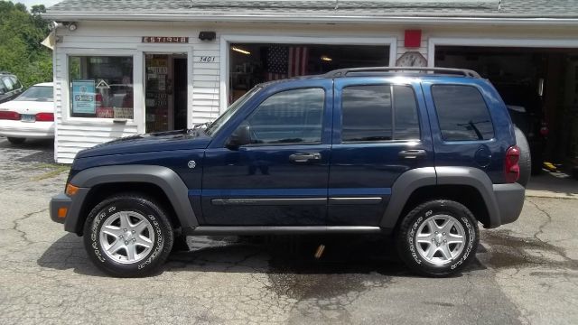2006 Jeep Liberty Elk Conversion Van