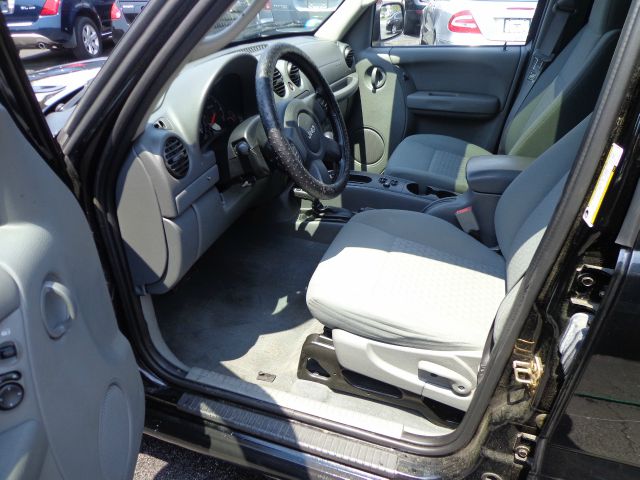 2006 Jeep Liberty Elk Conversion Van