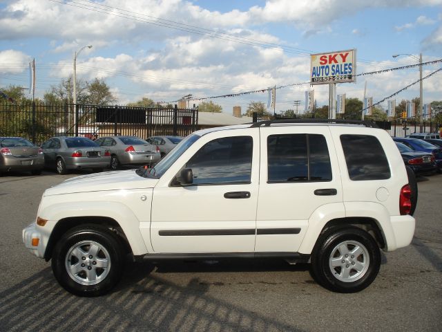 2007 Jeep Liberty Elk Conversion Van