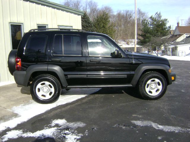 2007 Jeep Liberty Elk Conversion Van