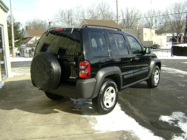 2007 Jeep Liberty Elk Conversion Van
