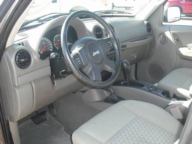 2007 Jeep Liberty Supercab Flareside 145 FX4 4WD