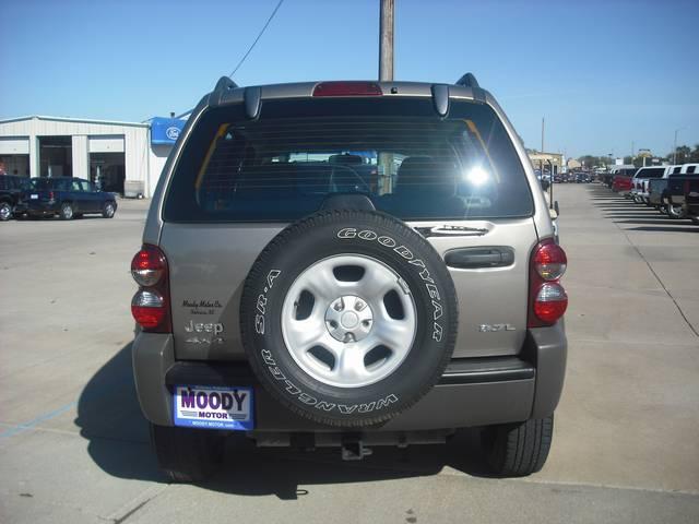 2007 Jeep Liberty Supercab Flareside 145 FX4 4WD