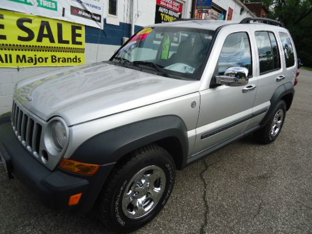 2007 Jeep Liberty T6 AWD Leather Moonroof Navigation