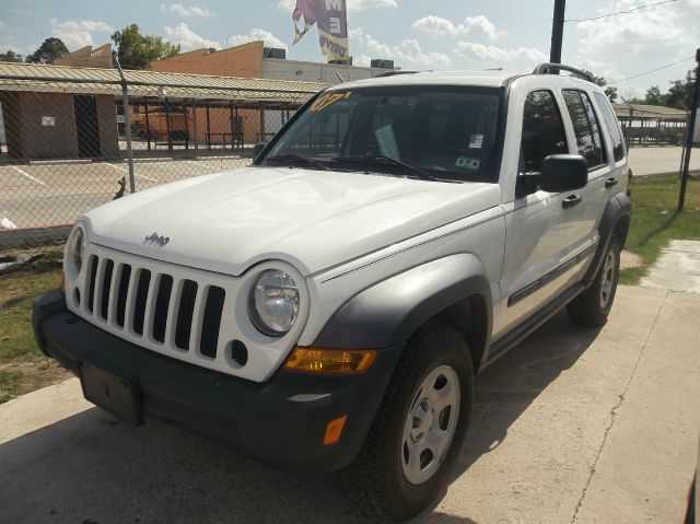 2007 Jeep Liberty Extended Cab V8 LT W/1lt