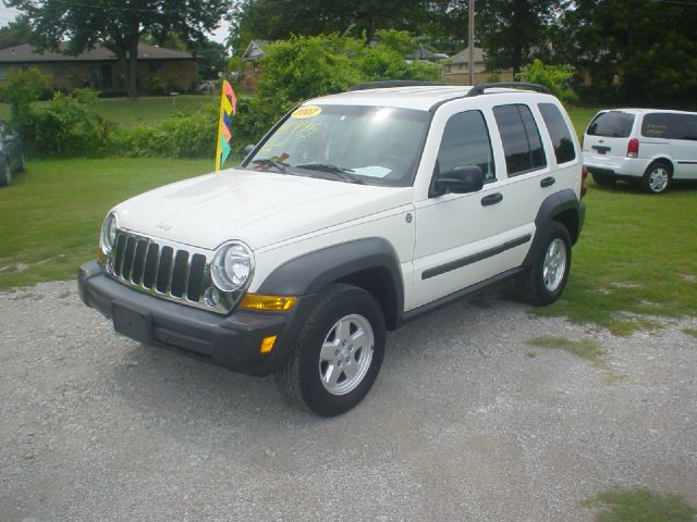 2007 Jeep Liberty Elk Conversion Van