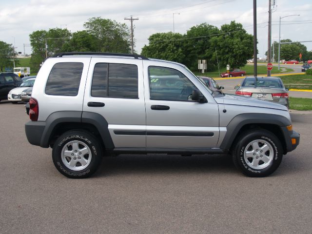 2007 Jeep Liberty Elk Conversion Van