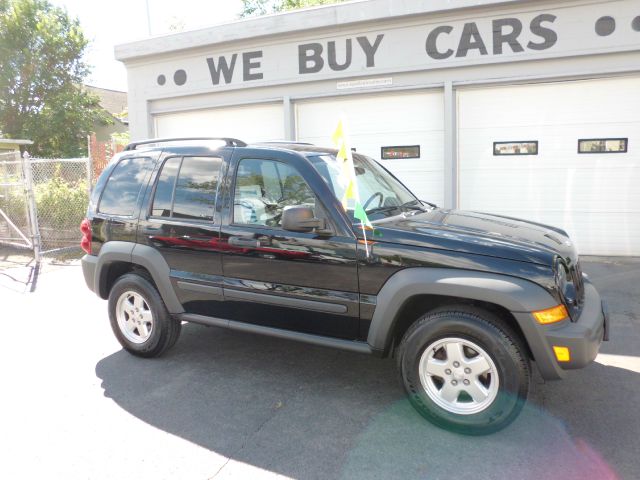 2007 Jeep Liberty Elk Conversion Van