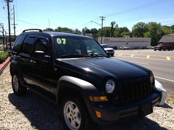 2007 Jeep Liberty Elk Conversion Van