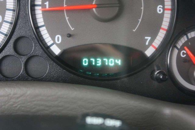 2007 Jeep Liberty Bucket