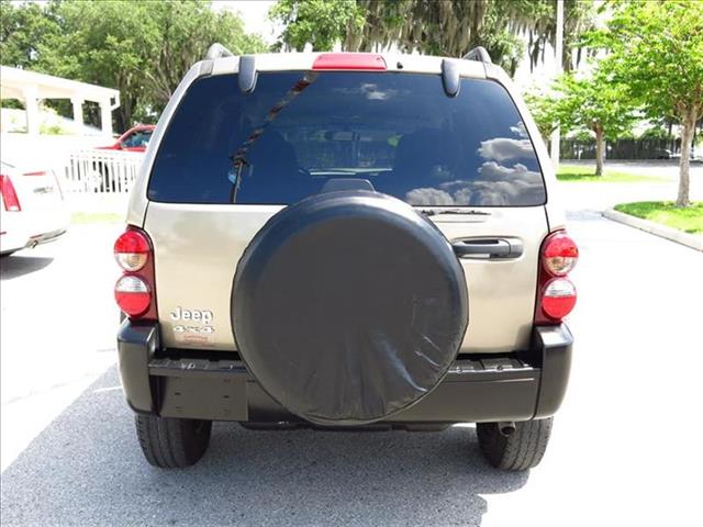 2007 Jeep Liberty 2006.5 EX