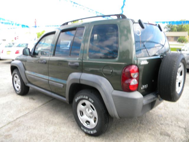 2007 Jeep Liberty Extended Cab V8 LT W/1lt