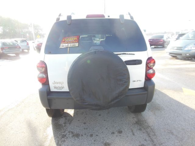 2007 Jeep Liberty Elk Conversion Van