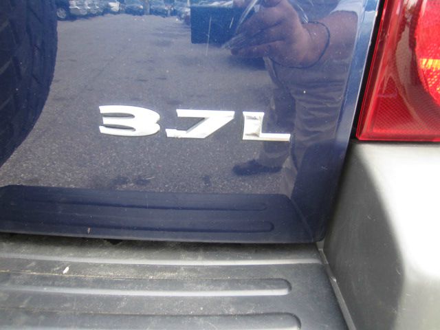 2007 Jeep Liberty Elk Conversion Van