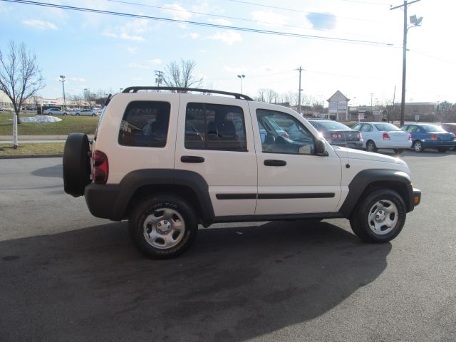 2007 Jeep Liberty Elk Conversion Van