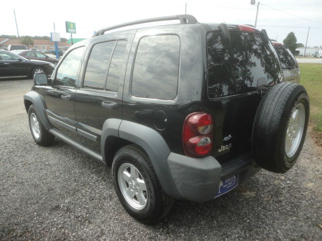 2007 Jeep Liberty Extended Cab V8 LT W/1lt