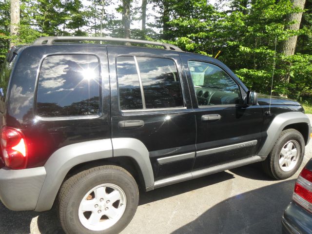 2007 Jeep Liberty Elk Conversion Van