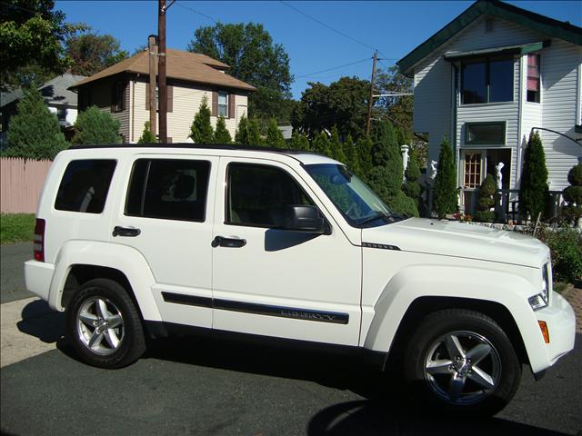 2008 Jeep Liberty Super