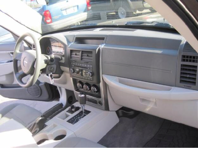 2008 Jeep Liberty Extended Cab V8 LT W/1lt