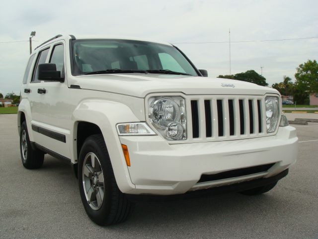 2008 Jeep Liberty Extended Cab V8 LT W/1lt
