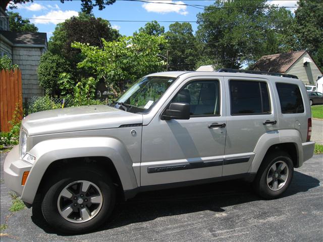 2008 Jeep Liberty Unknown