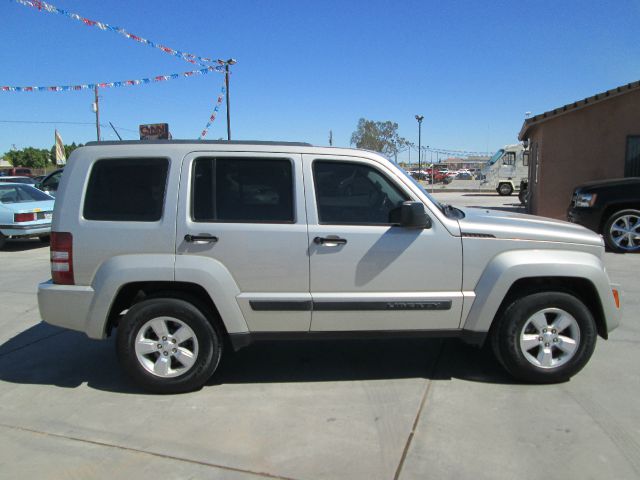 2009 Jeep Liberty Extended Cab V8 LT W/1lt