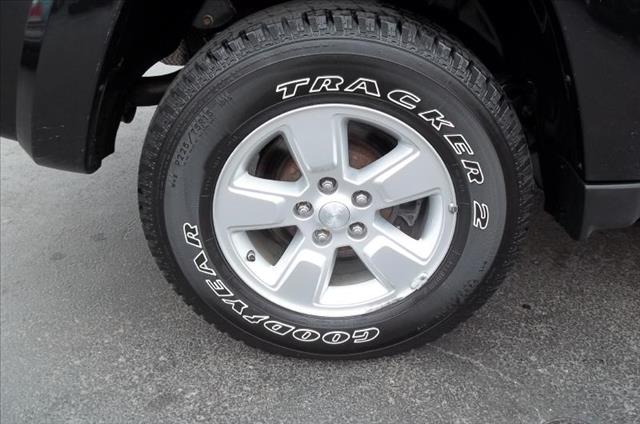 2009 Jeep Liberty LS Flex Fuel 4x4 This Is One Of Our Best Bargains