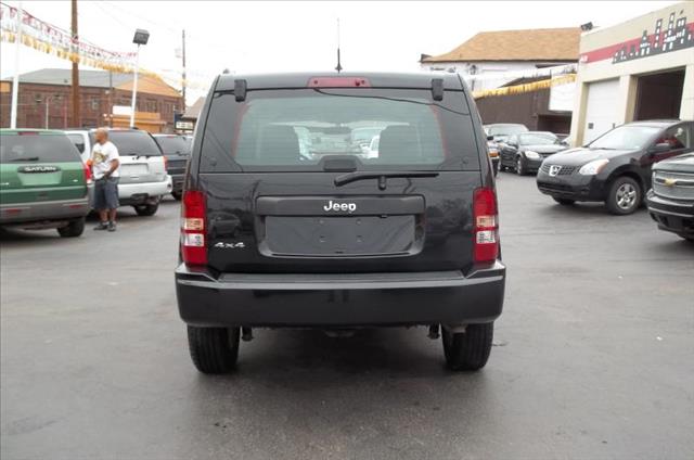 2009 Jeep Liberty LS Flex Fuel 4x4 This Is One Of Our Best Bargains