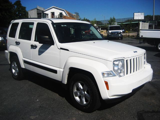 2009 Jeep Liberty Elk Conversion Van