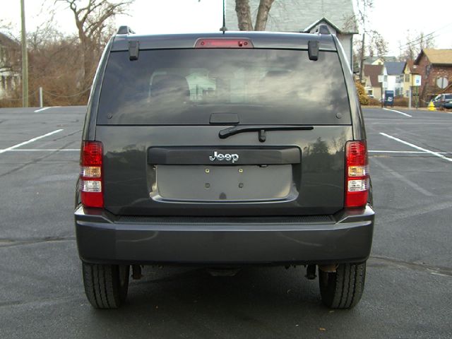2010 Jeep Liberty Elk Conversion Van
