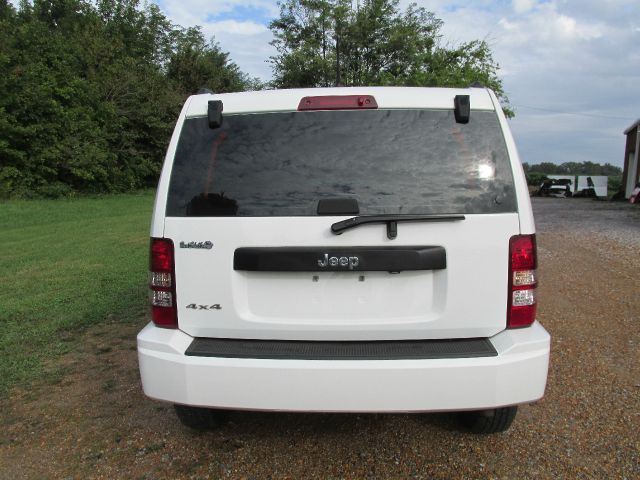 2010 Jeep Liberty Elk Conversion Van