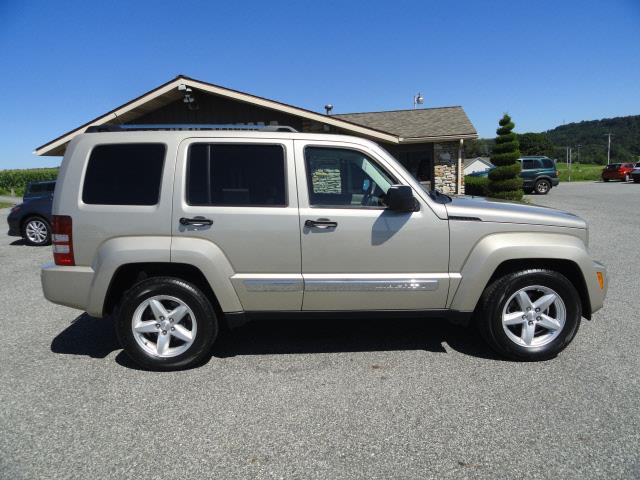 2010 Jeep Liberty SLT 25
