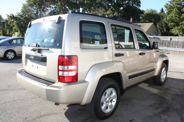 2010 Jeep Liberty Elk Conversion Van