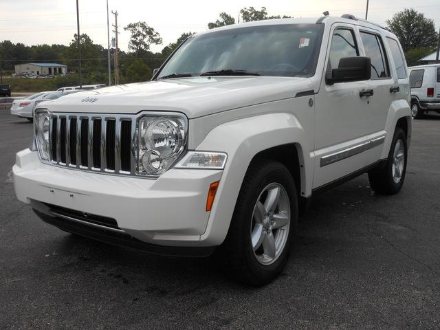 2010 Jeep Liberty SLT 25