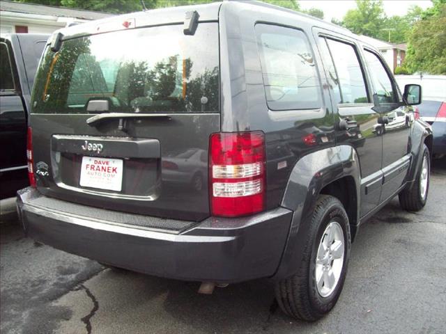 2010 Jeep Liberty LS Flex Fuel 4x4 This Is One Of Our Best Bargains