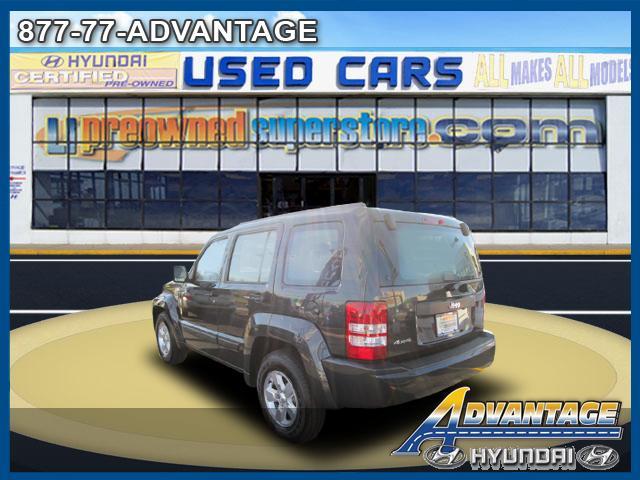 2011 Jeep Liberty 2006.5 EX