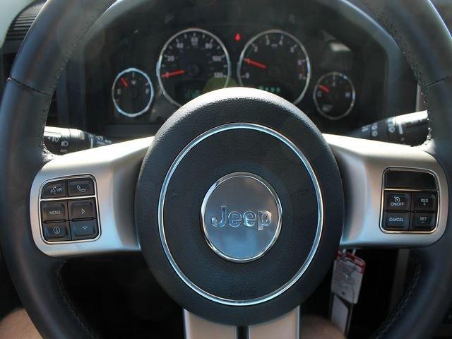 2011 Jeep Liberty SLT 25