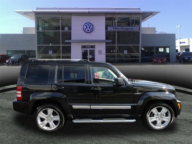 2012 Jeep Liberty 69H