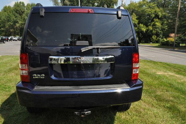 2012 Jeep Liberty GLS 4 Dr Sedan FWD