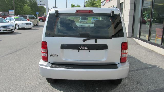 2012 Jeep Liberty LS Flex Fuel 4x4 This Is One Of Our Best Bargains