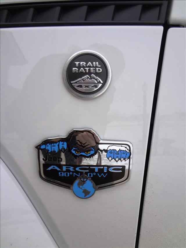 2012 Jeep Liberty Z-71 Extended Cab