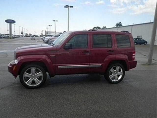 2012 Jeep Liberty 69H