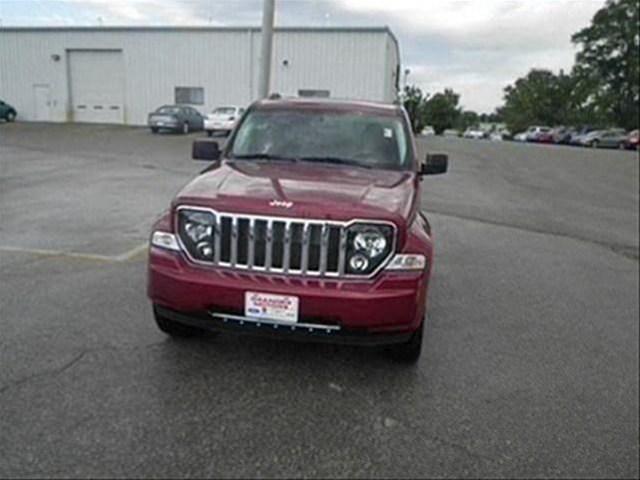 2012 Jeep Liberty 69H