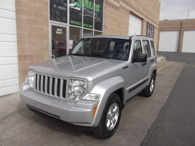 2012 Jeep Liberty Extended Cab V8 LT W/1lt