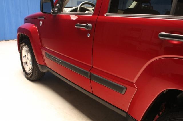 2012 Jeep Liberty 2006.5 EX