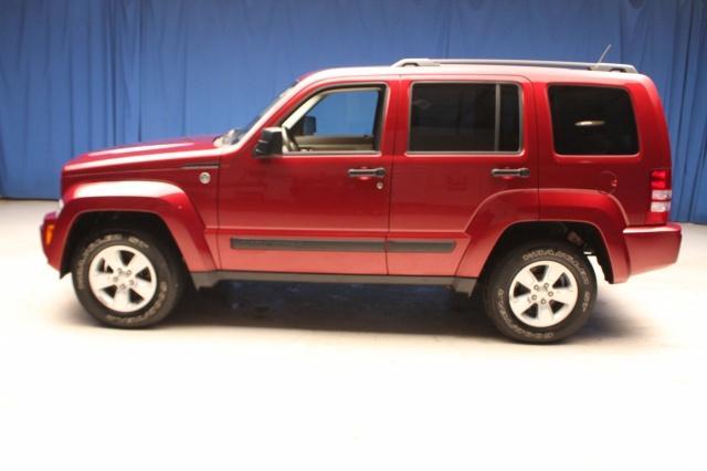 2012 Jeep Liberty 2006.5 EX