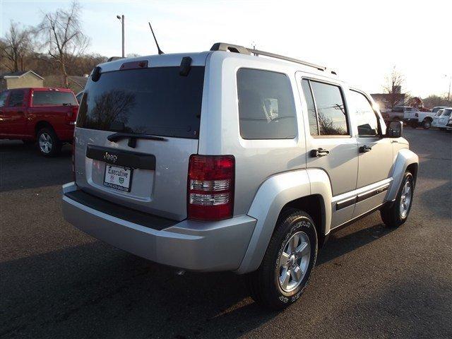 2012 Jeep Liberty Unknown